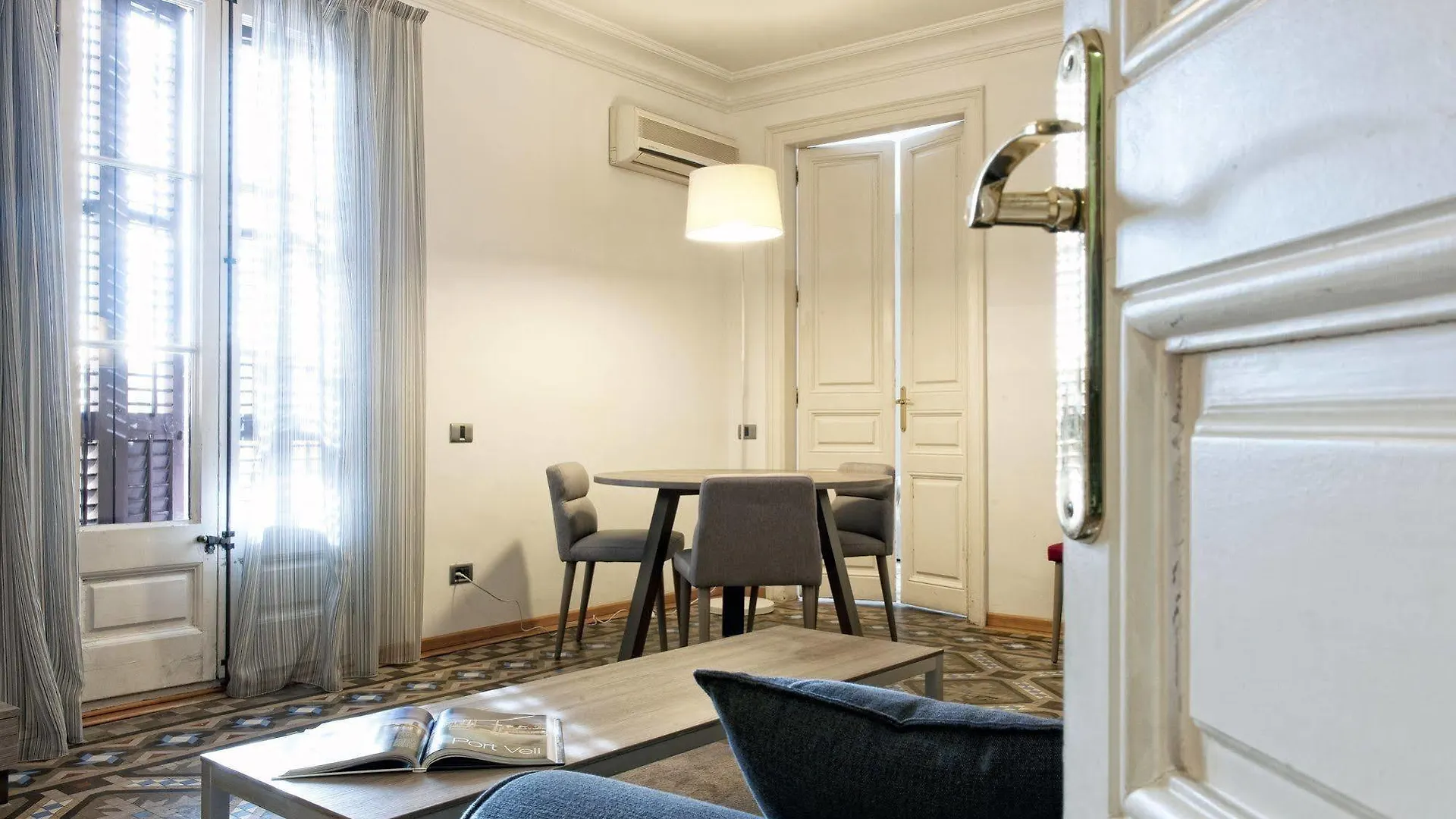 Mh Apartments Tetuan Barcelona Spanien