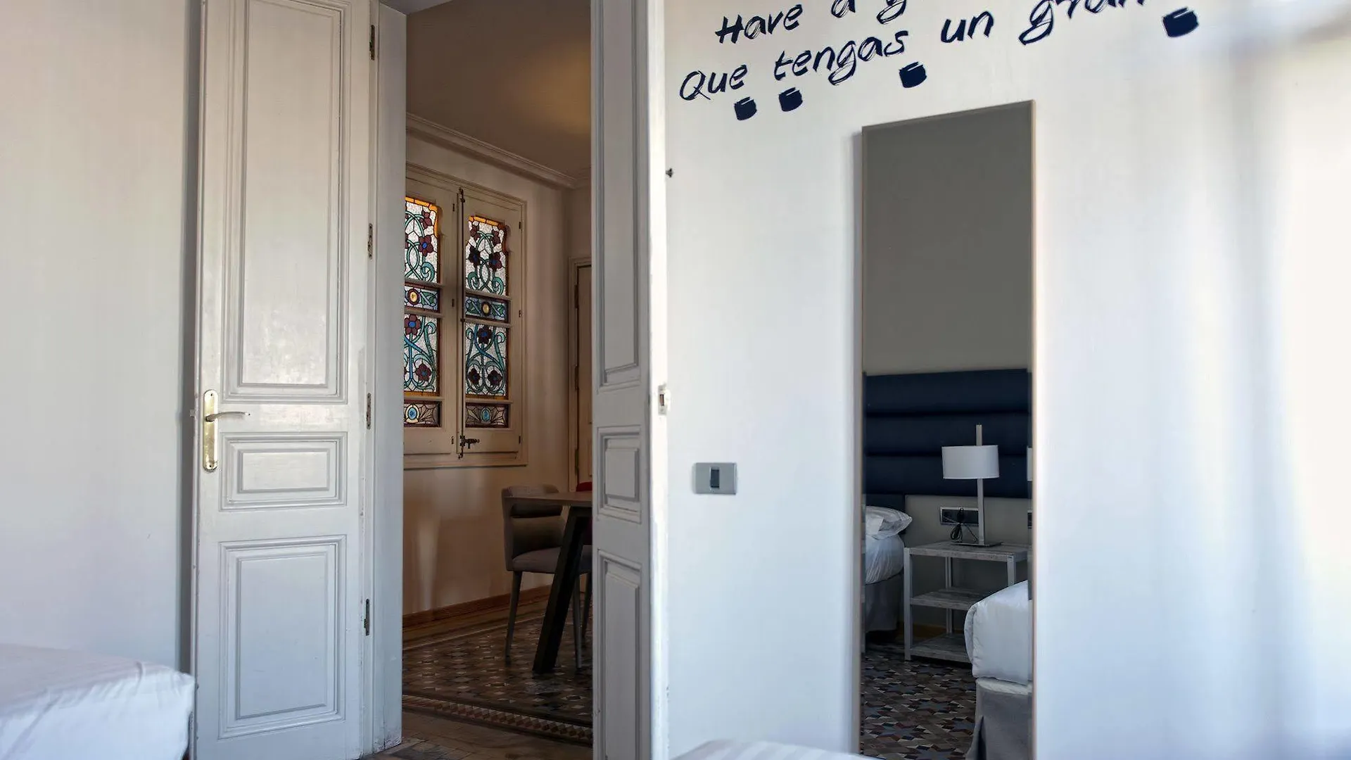Mh Apartments Tetuan Barcelona 0*,  Spanien